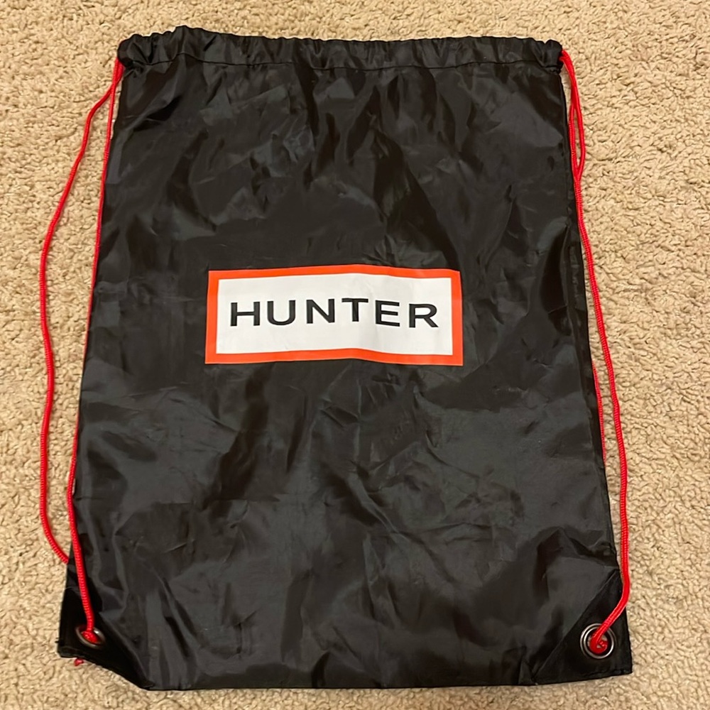 Hunter Cinch Bag